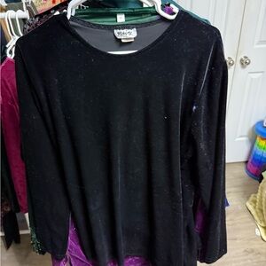 Classic Black Long Sleeve Top​